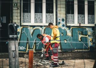 Photo d'illustration : marteau piqueur chantier travaux